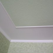 كيف ترسم ورق الحائط على السقف