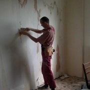 Как да премахнете замазката от стените и колко е необходимо