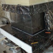 Nakaharap sa mga slab ng marmol: mga katangian at pag-install