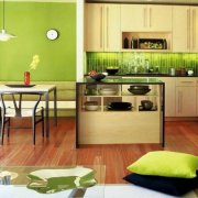 Mutfak için duvar kağıdının rengi ve mükemmel tasarım kriterleri