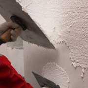 Plaster fleksibel untuk dinding fasad dan dalaman