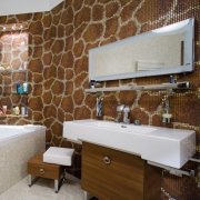 Mozaïekdecoratie van de badkamer - hoe u het zelf moet doen