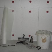 Geëxpandeerd polystyreen: isolatie van muren van binnenuit in orde
