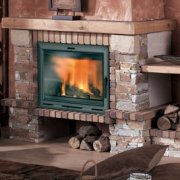Revêtement décoratif des cheminées: matériaux et orientations de style