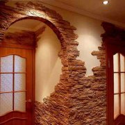 Каменна декорация на коридора: видове материали