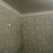 Vi lægger fliserne i badeværelset: del 1 - klargøring af væggen til fliser