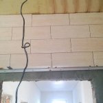 Keramiska väggplattor: vi omsluter duschrummet - del 2