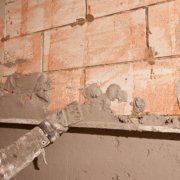 Žbukanje zidova od cementa: to je pravilno