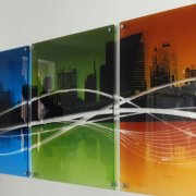 Glass panel on the wall: how to make and properly hang
