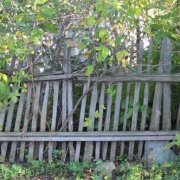 Боя за метална ограда: коя да изберете