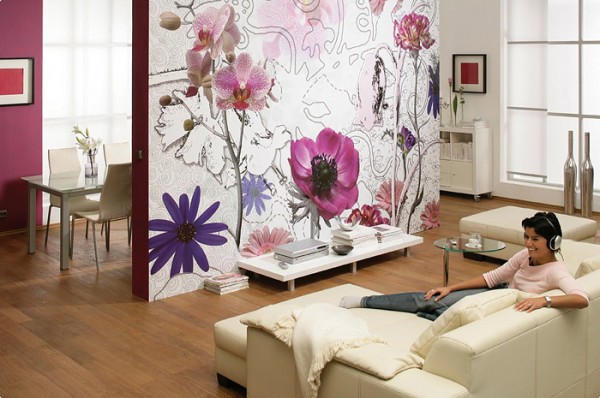 L'utilisation de papier peint photo dans la décoration des murs de la pièce