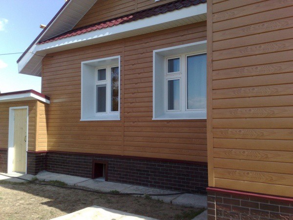 Wooden siding for wall cladding at home