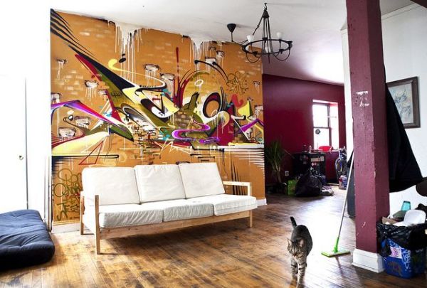 Papiers peints avec graffitis à l'intérieur du salon, dans le style d'un loft