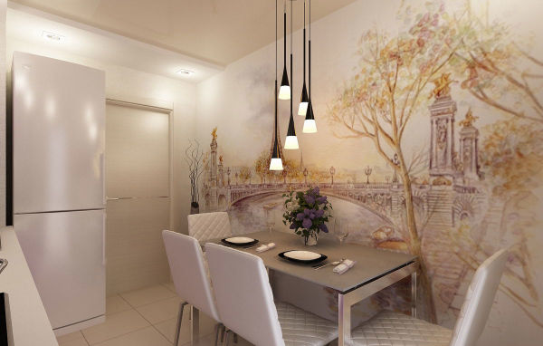 Un exemple de la façon de décorer un mur dans la cuisine près de la table à manger