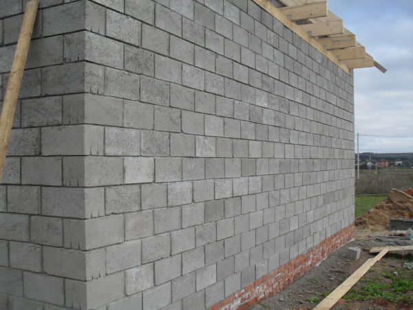Como rebocar paredes de blocos de concreto