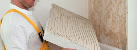 Pour l'installation de mousse sur les murs pour leur isolation, ne nécessitent pas de compétences particulières ou d'équipement coûteux