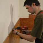 Fastening MDF panels with screws to the wall
