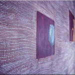Con un patrón volumétrico sobresaliente, dependiendo de qué tipo de tejido se use para un lienzo en particular