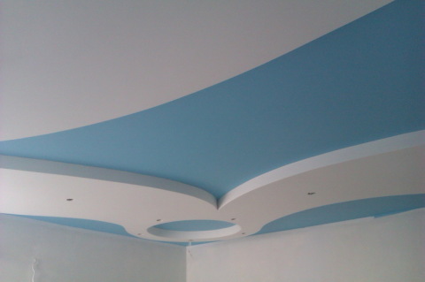 Combined ceiling painting with water emulsion.