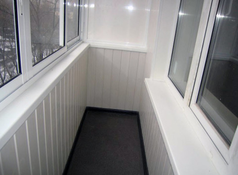 PVC балконска облицовка