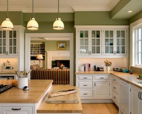 Regole per la scelta di una combinazione di colori per le pareti della cucina