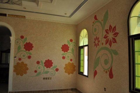 Sıvı duvar kağıdı yardımıyla duvarlarda bir resim oluşturabilirsiniz