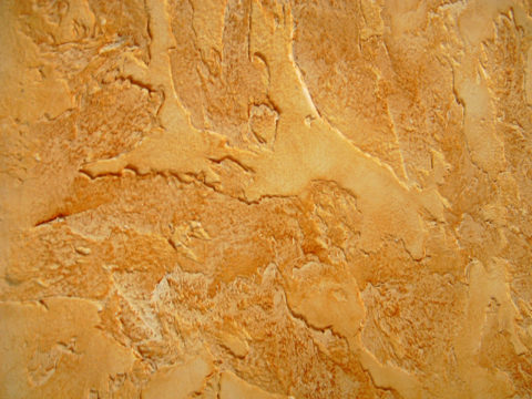 Execução de gesso de pedra - superfície decorativa em relevo