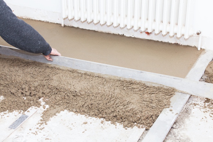 Dry floor screed with your own hands